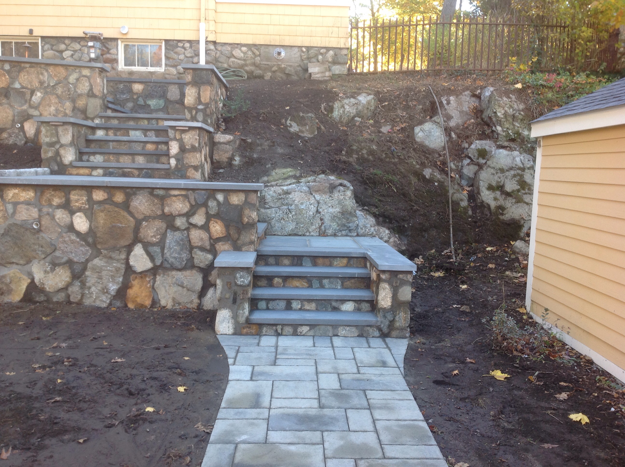 stone-wall-progress lcmplus